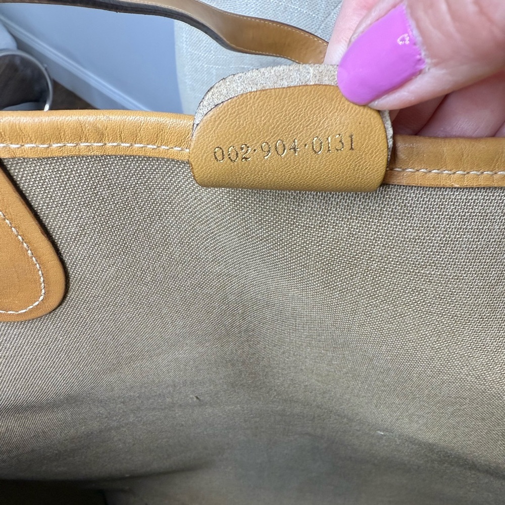 Authentic Gucci white monogram microGG coated canvas tote bag - Picture 13 of 16